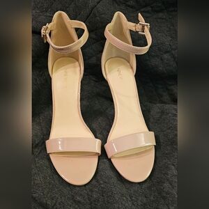 Nine West strappy shoes